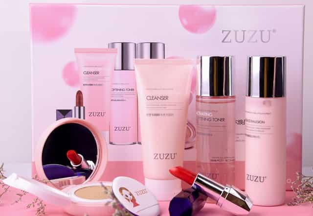 巴萨最新足球队