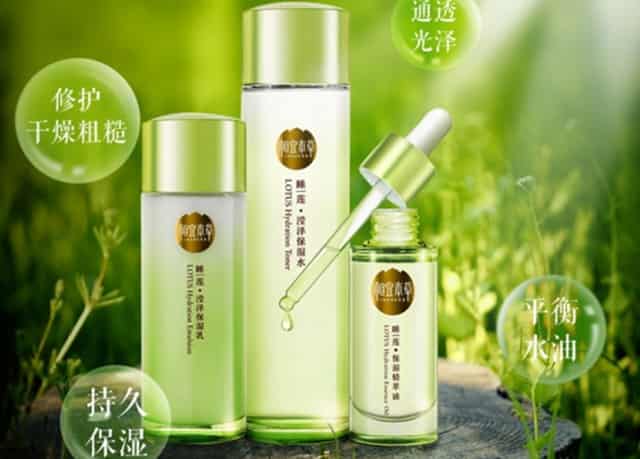 婴儿喂半年母乳